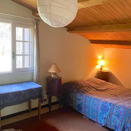 Valfregue, Grande Maison Familiale