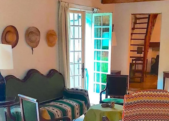 Holiday home Valfregue, Grande Maison Familiale