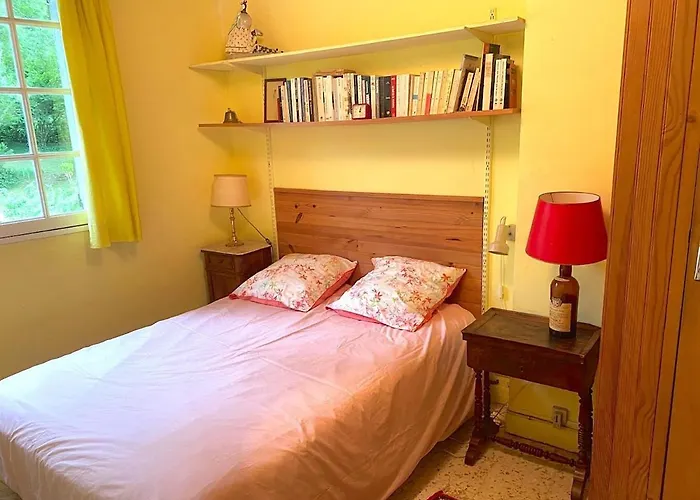 Valfregue, Grande Maison Familiale Holiday home *